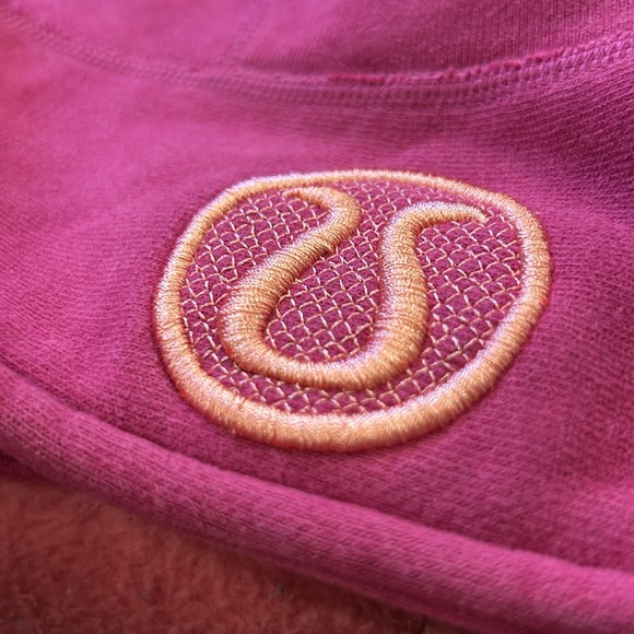 🇨🇦 🍋 Sz. 6 Lululemon Hoodie 🍋 - Picture 2 of 6